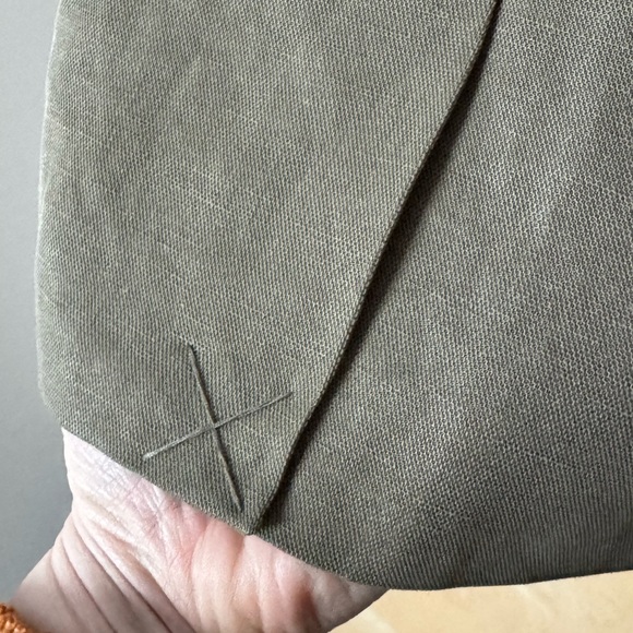 The Frankie Shop Khaki Green Linen blend Vest - Picture 2 of 8